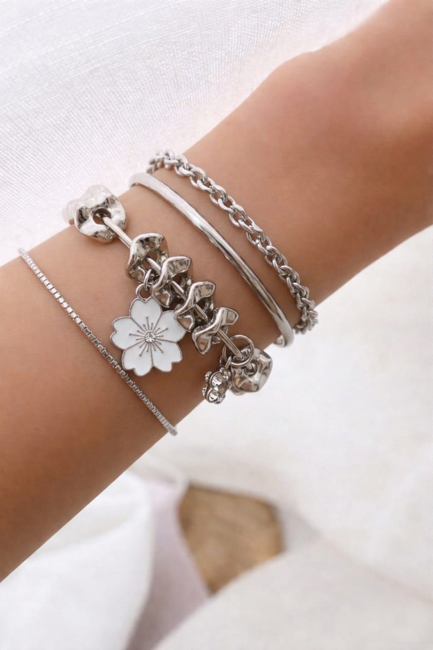 Silver Bloom Chain Stack