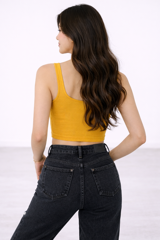 SculptFit Ribbed Button Crop Tank