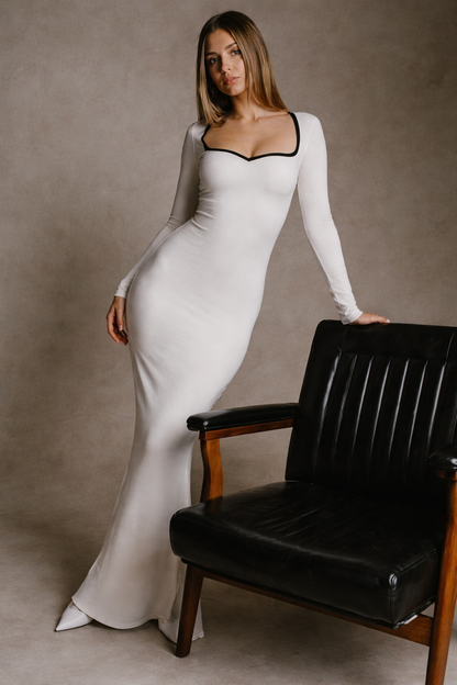 Sereluxe Contour Lycra Gown