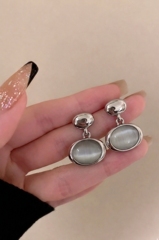 Luna Oval Glow Earrings