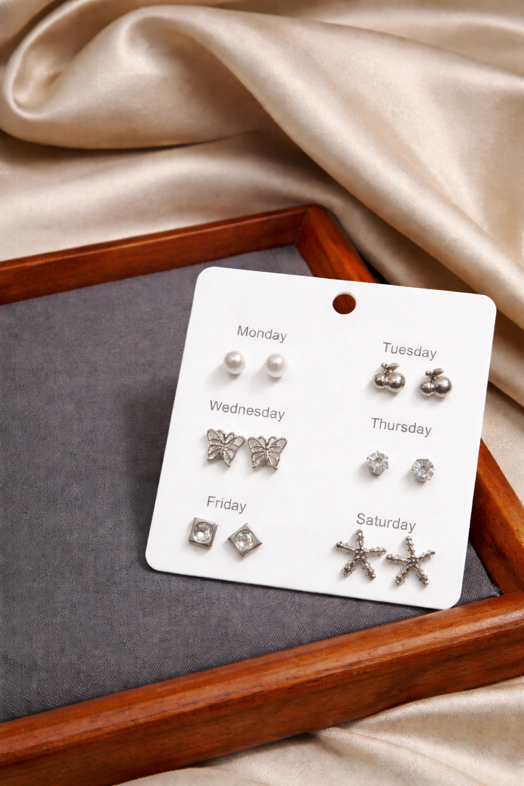 Weekday Charm Set